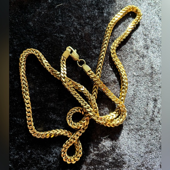 Square Gold Chain 27” - Picture 4 of 4